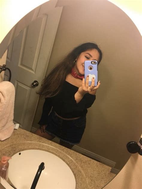 Latina mirror selfie